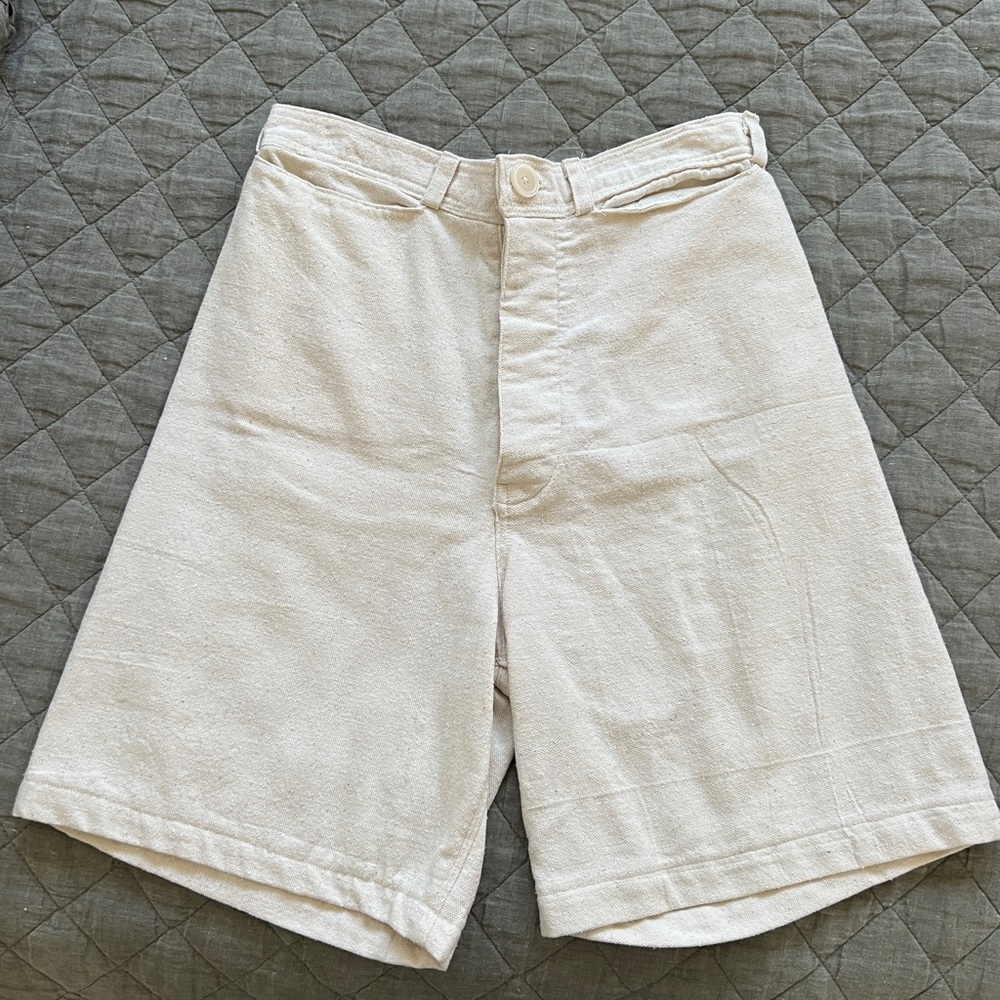 Anna Allen Persephone Shorts - size 6 - made for 28” waist & 38 inch hip